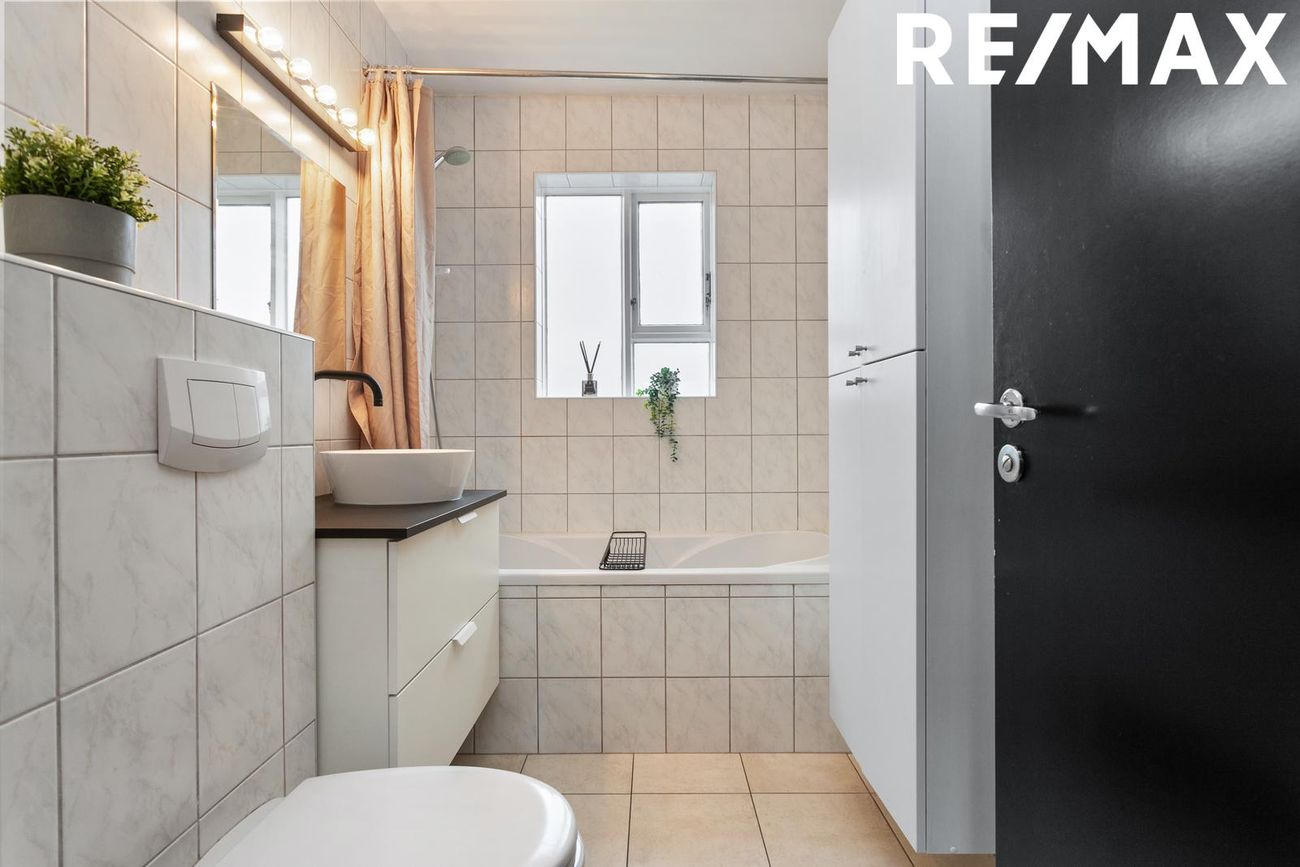 Arnarhraun 15, 220 Hafnarfjörður