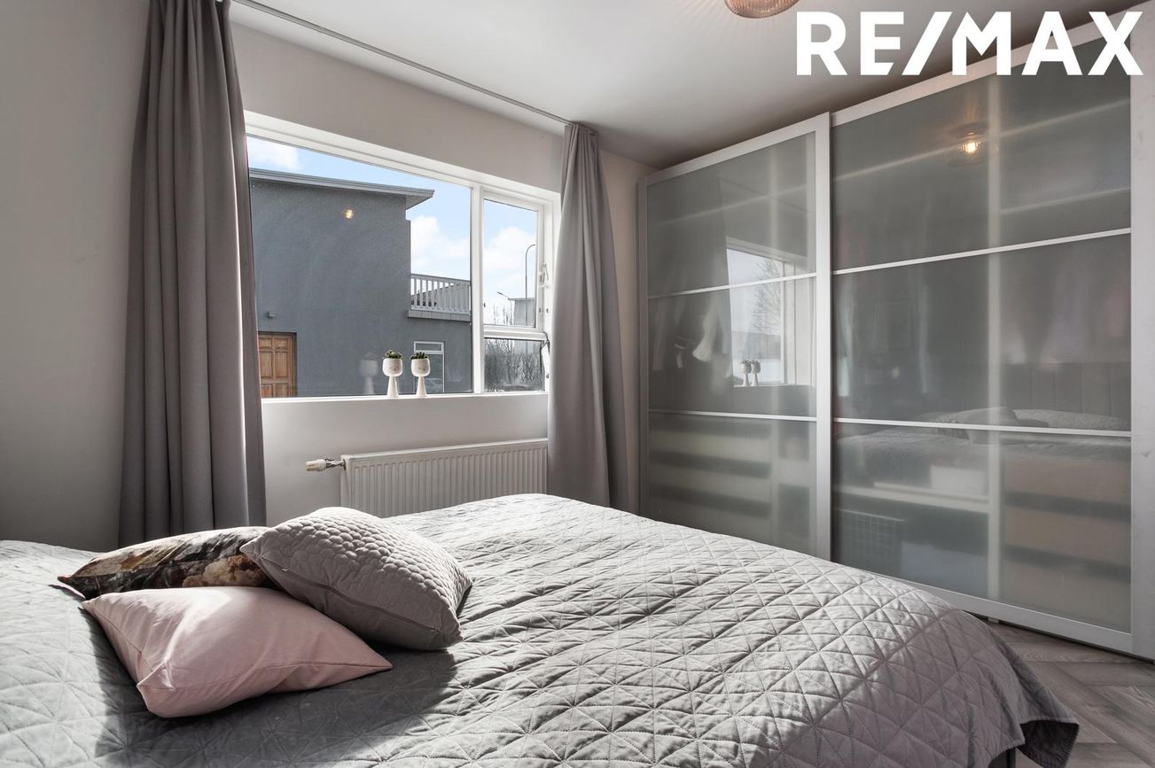 Arnarhraun 15, 220 Hafnarfjörður