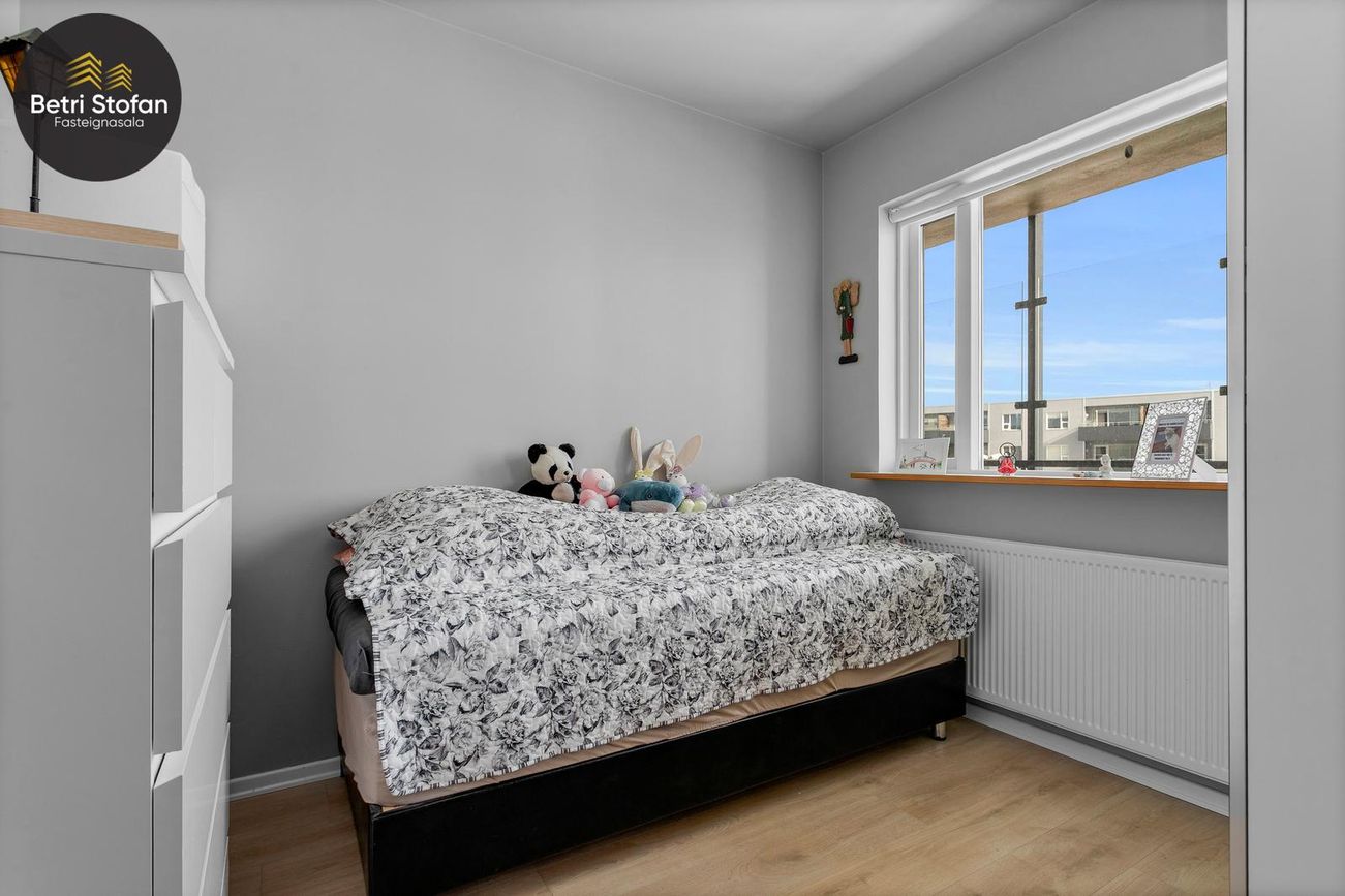 Álfkonuhvarf 49, 203 Kópavogur