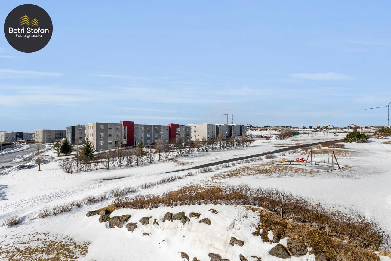 Álfkonuhvarf 49, 203 Kópavogur