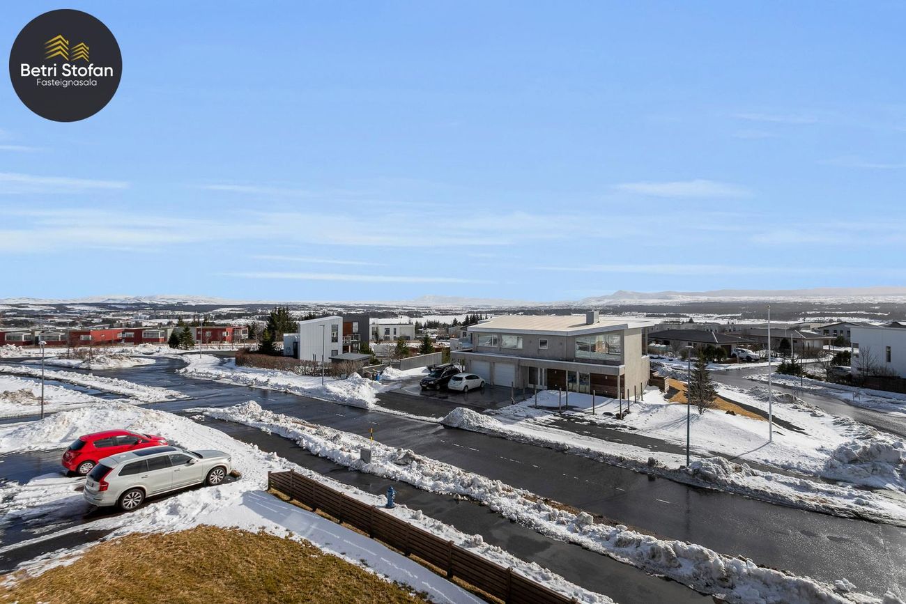 Álfkonuhvarf 49, 203 Kópavogur