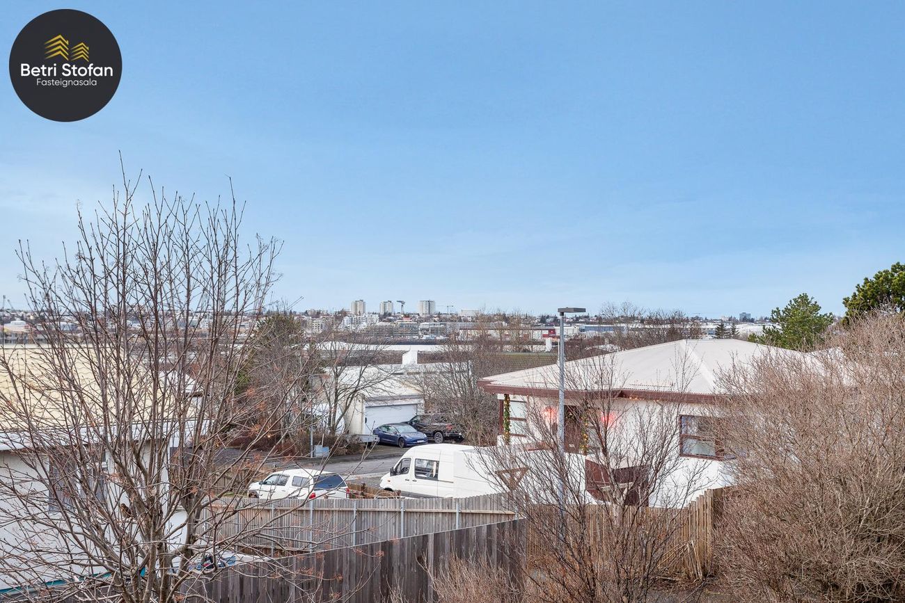 Dverghamrar 24 - 0101, 112 Reykjavík