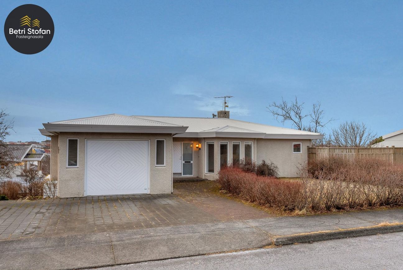 Dverghamrar 24 - 0101, 112 Reykjavík