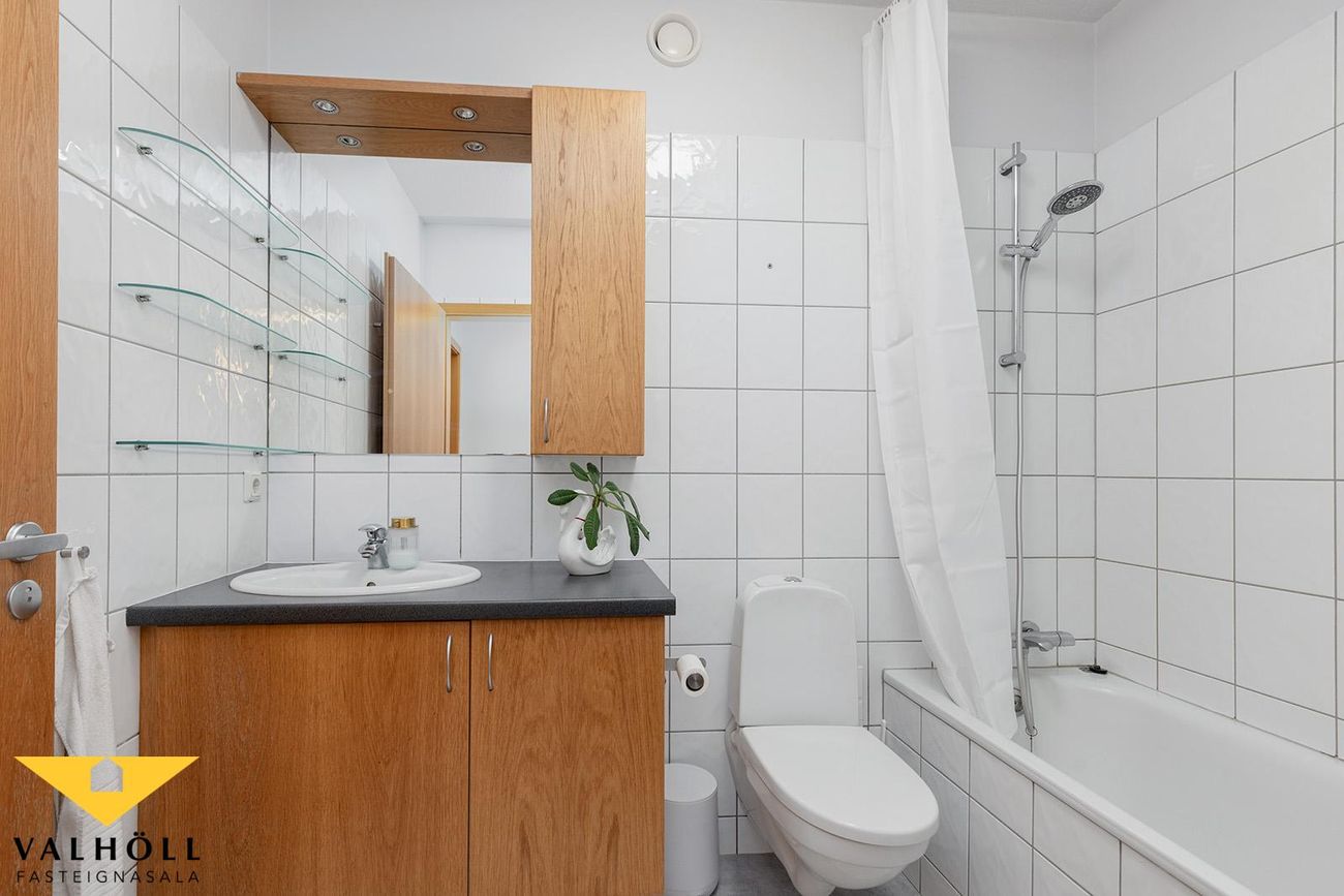 Andrésbrunnur 15, 113 Reykjavík