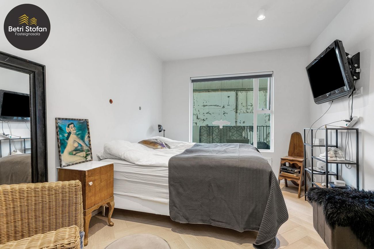 Hafnarbraut 14B - 0106, 200 Kópavogur