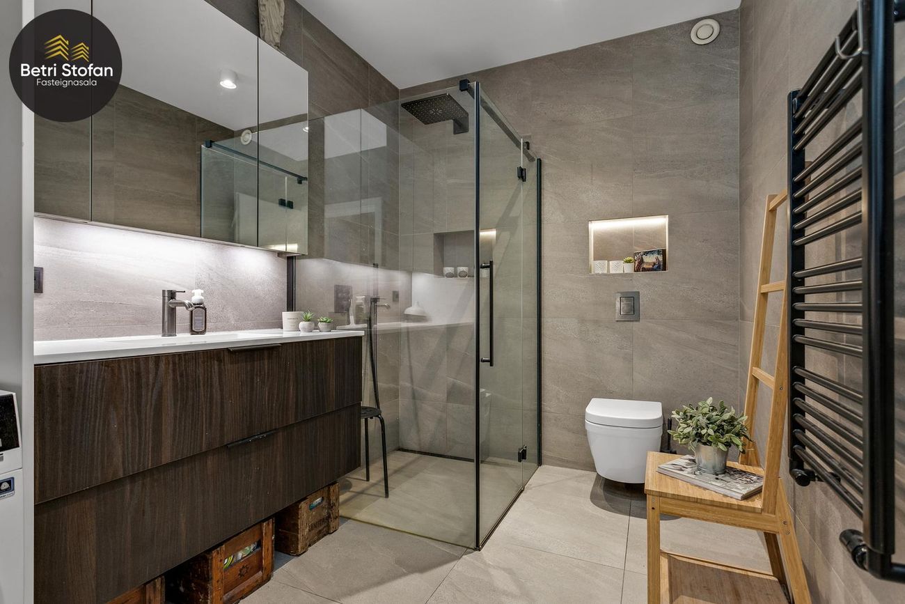 Hafnarbraut 14B - 0106, 200 Kópavogur