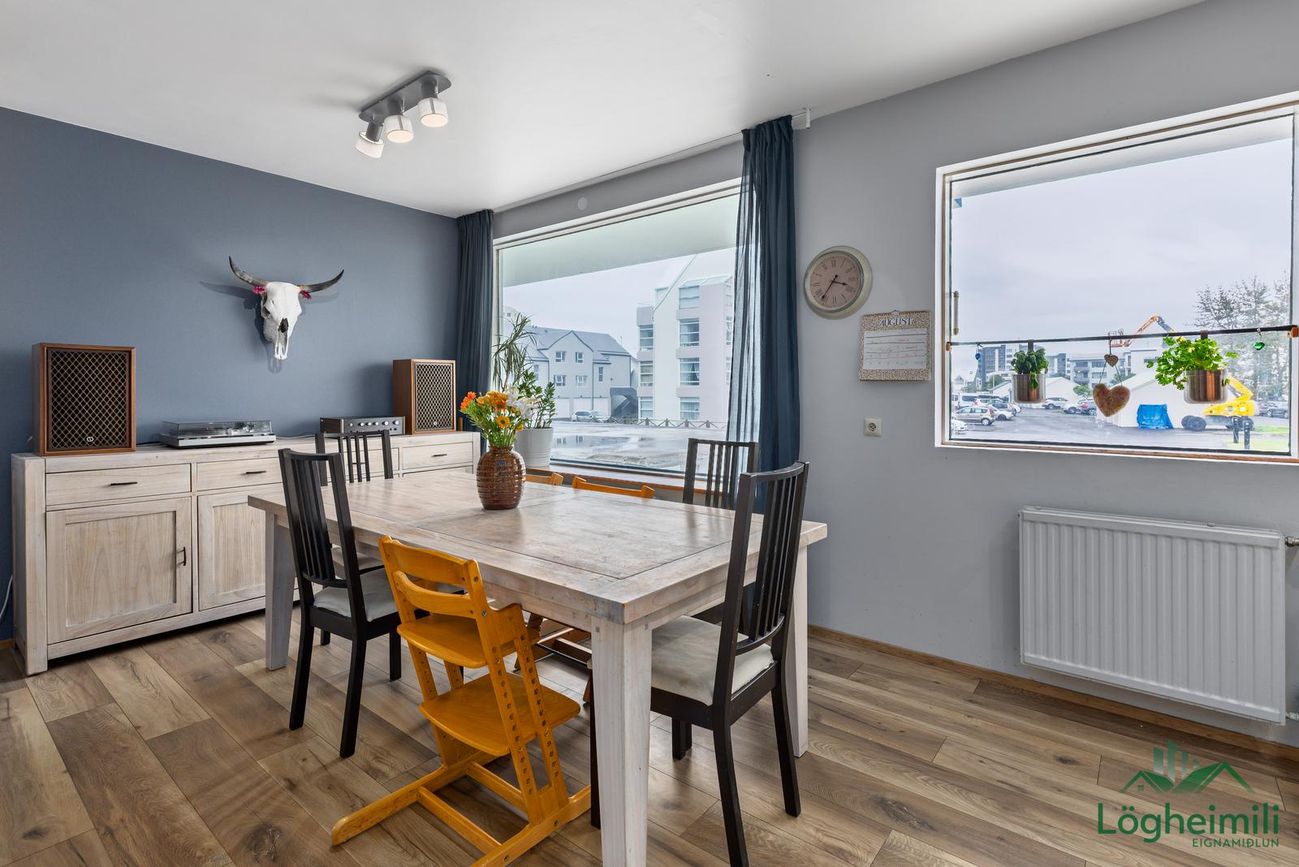 Meistaravellir 5, 107 Reykjavík