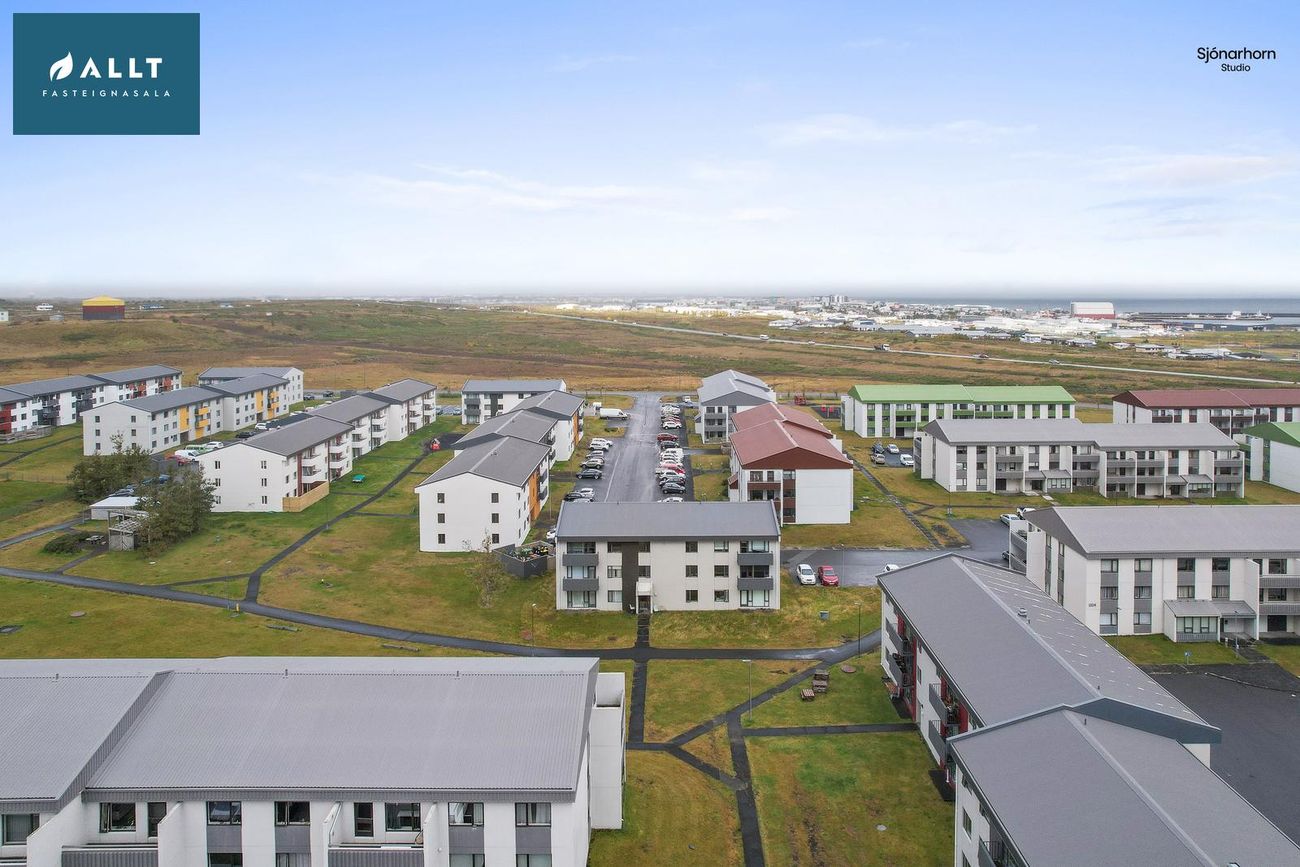 Skógarbraut 915, 262 Reykjanesbær