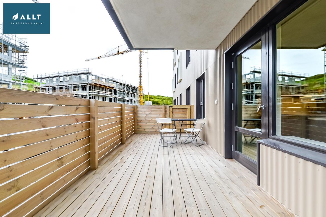 Hringhamar 35, 221 Hafnarfjörður