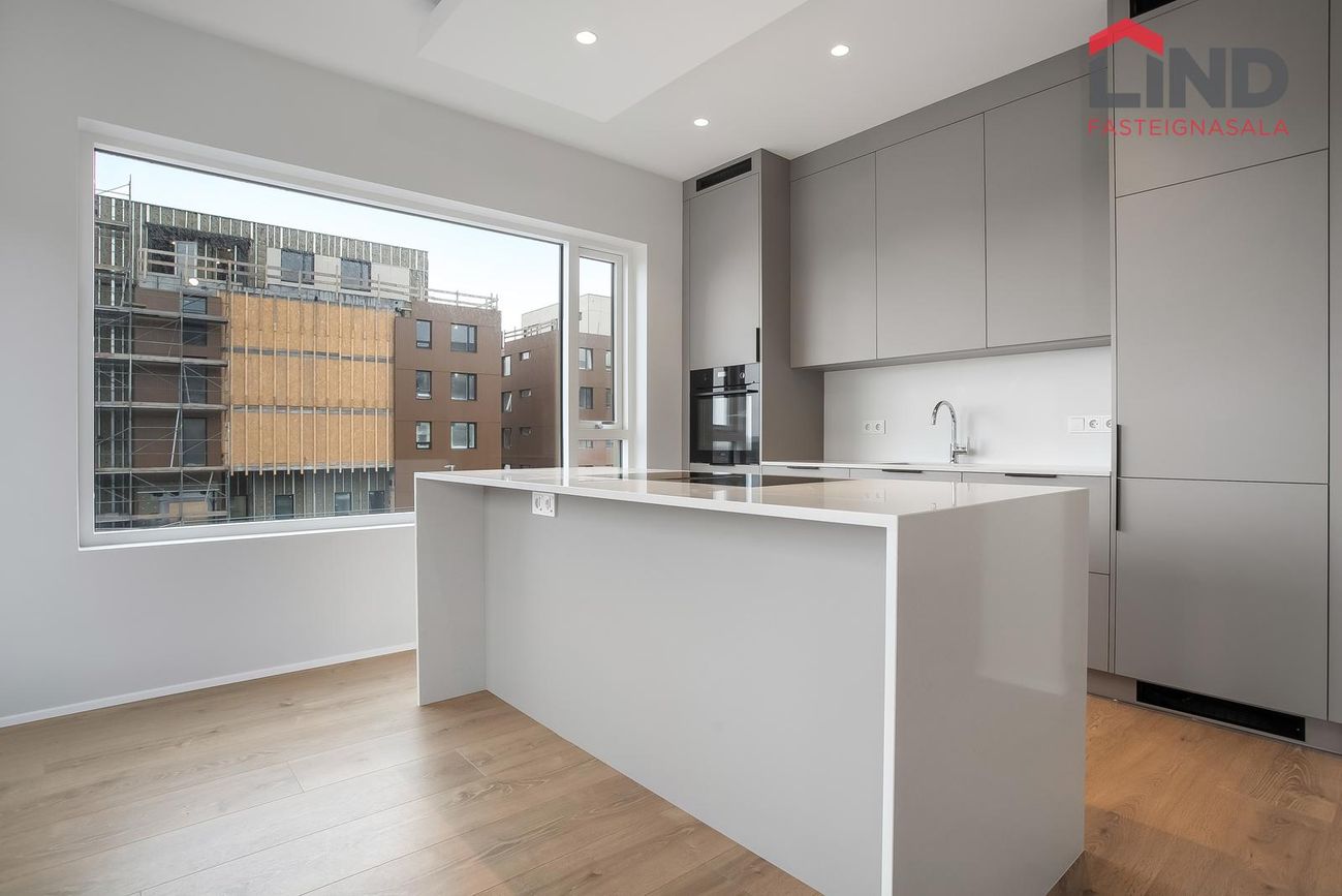 Áshamar 50 - 0410, 221 Hafnarfjörður