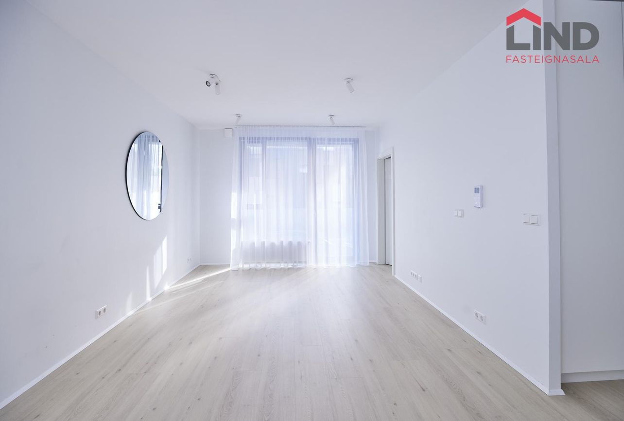 Fálkahlíð 4, 102 Reykjavík