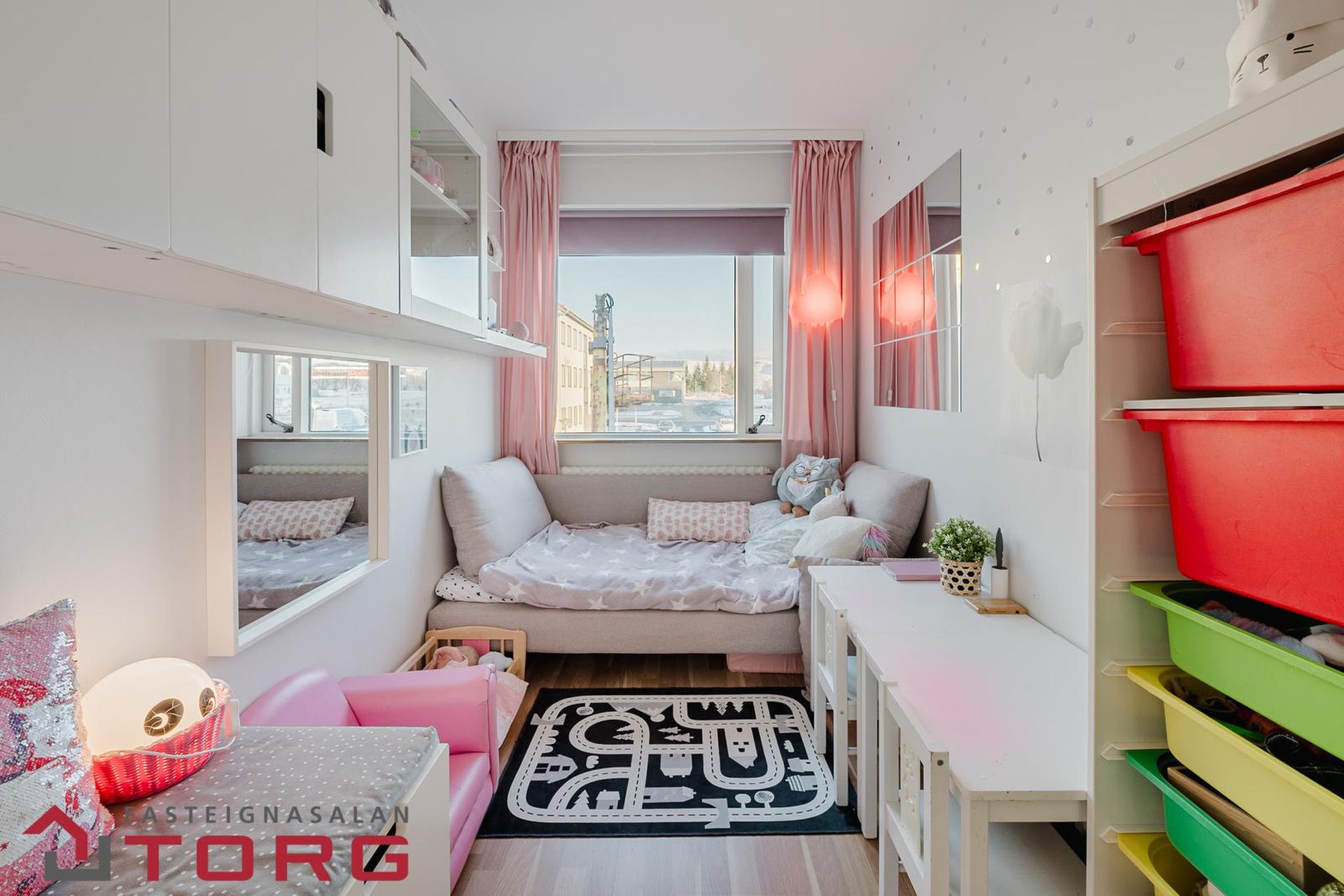 Hraunbær 90, 110 Reykjavík