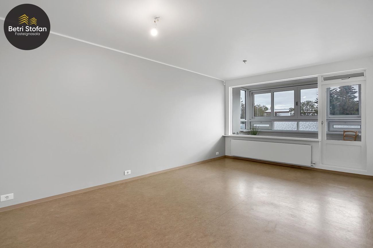 Hrafnhólar 6 6-8 - 0104, 111 Reykjavík