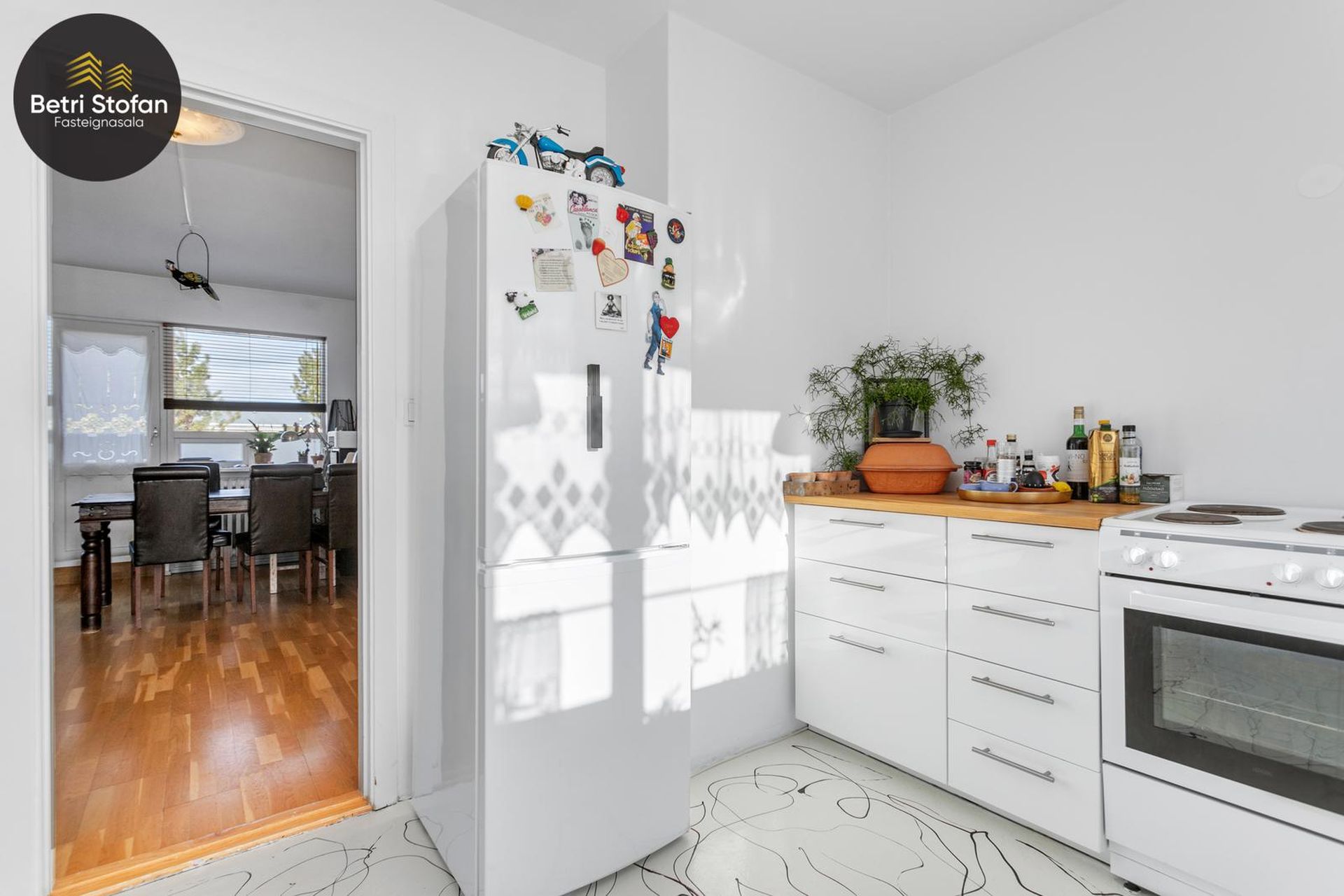 Stigahlíð 10, 105 Reykjavík