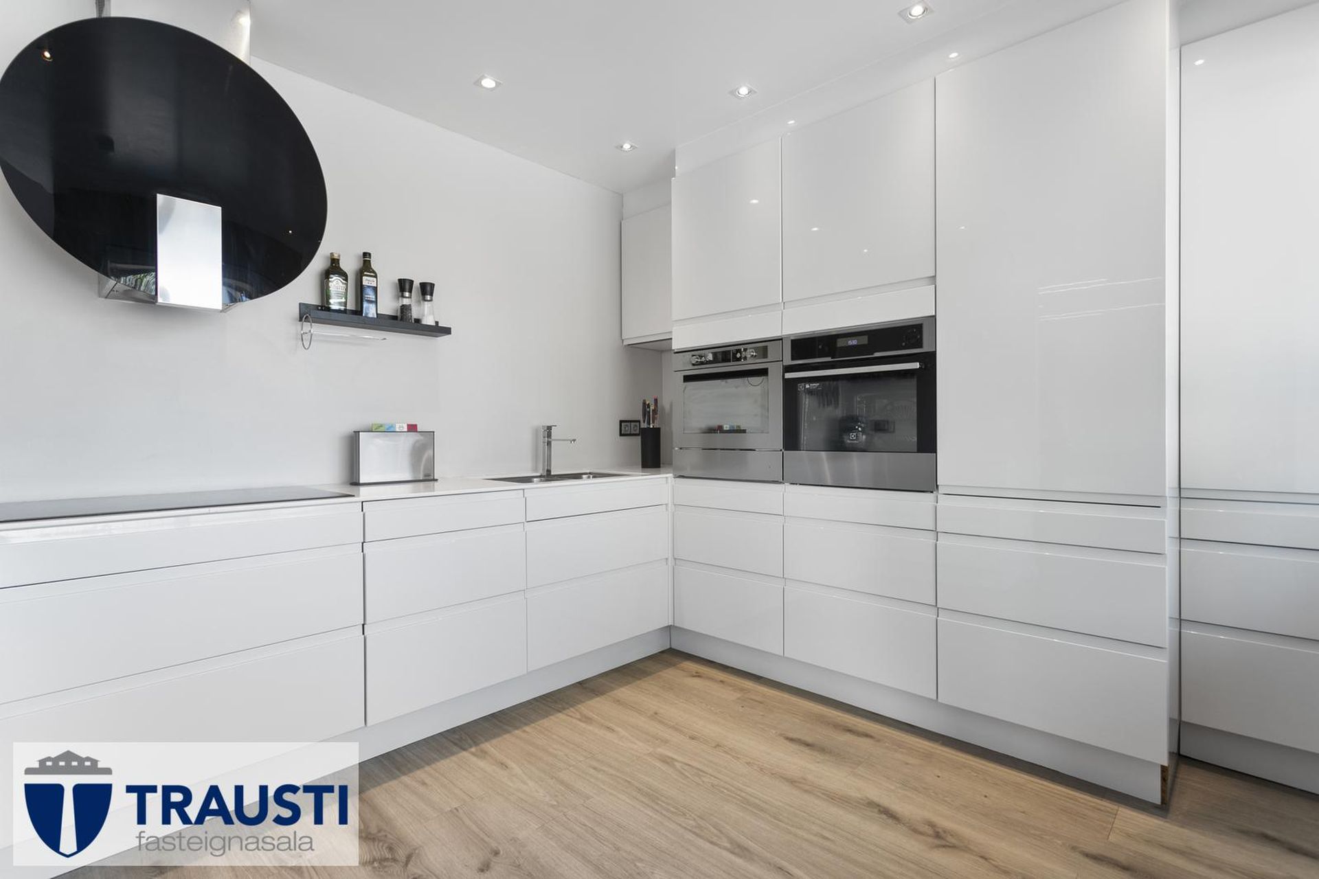 Laufengi 3, 112 Reykjavík