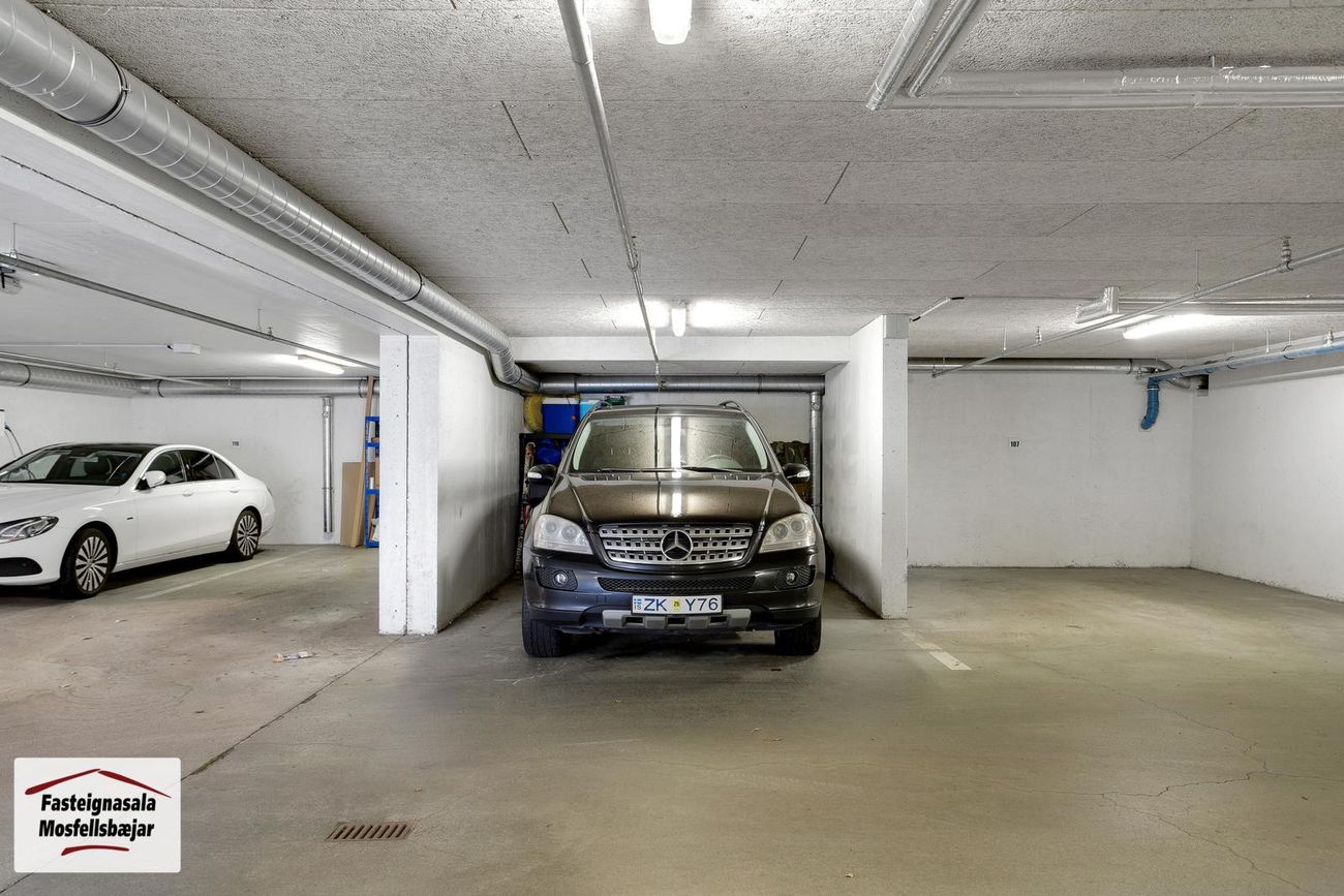 Vefarastræti 11, 270 Mosfellsbær