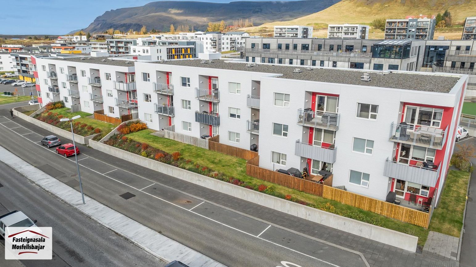 Vefarastræti 11, 270 Mosfellsbær