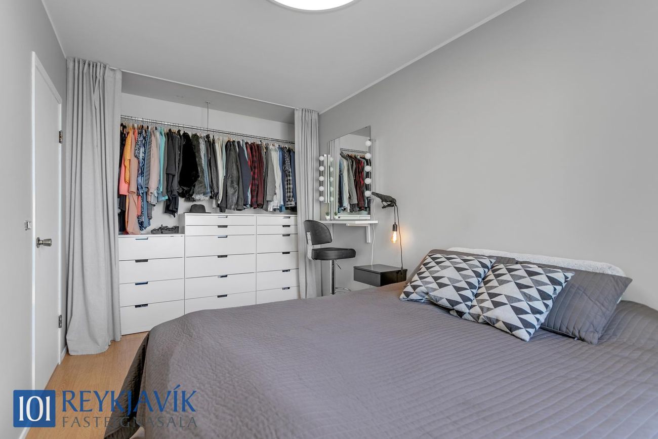 Blikahólar 6, 111 Reykjavík