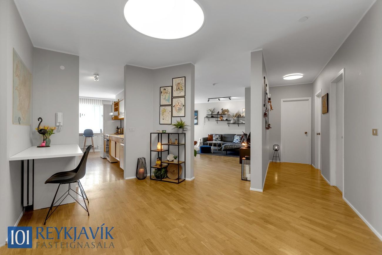 Blikahólar 6, 111 Reykjavík