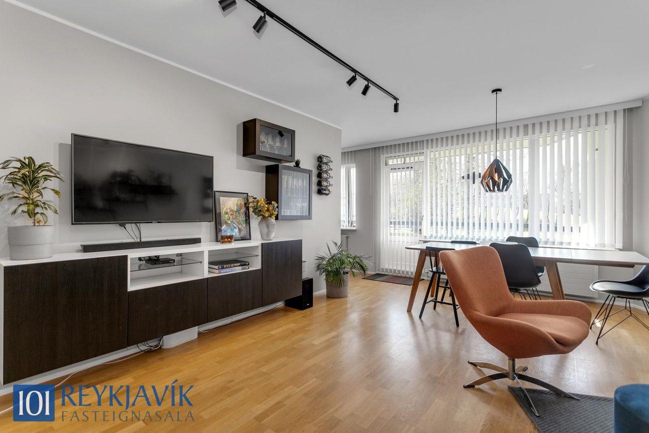 Blikahólar 6, 111 Reykjavík