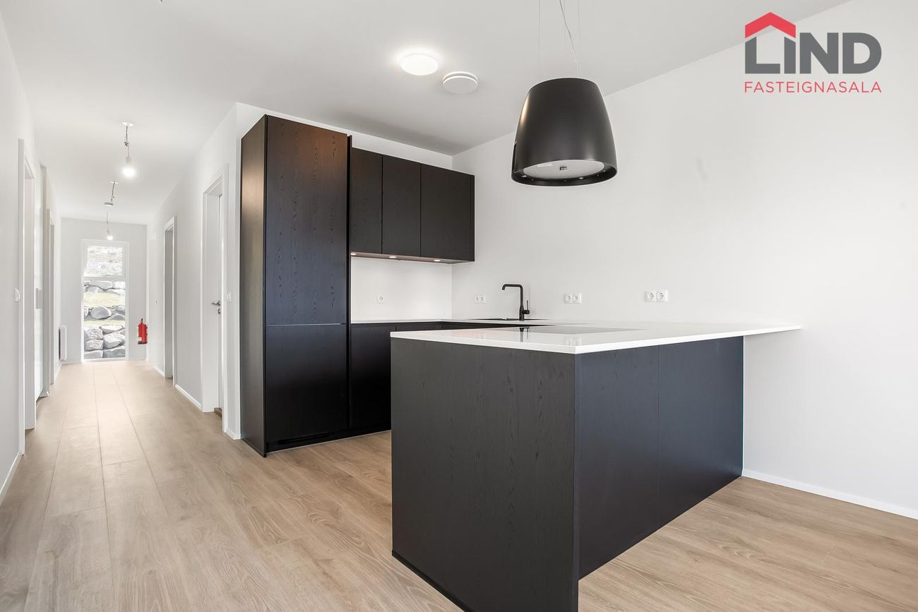 Baughamar 3 - 0105, 221 Hafnarfjörður