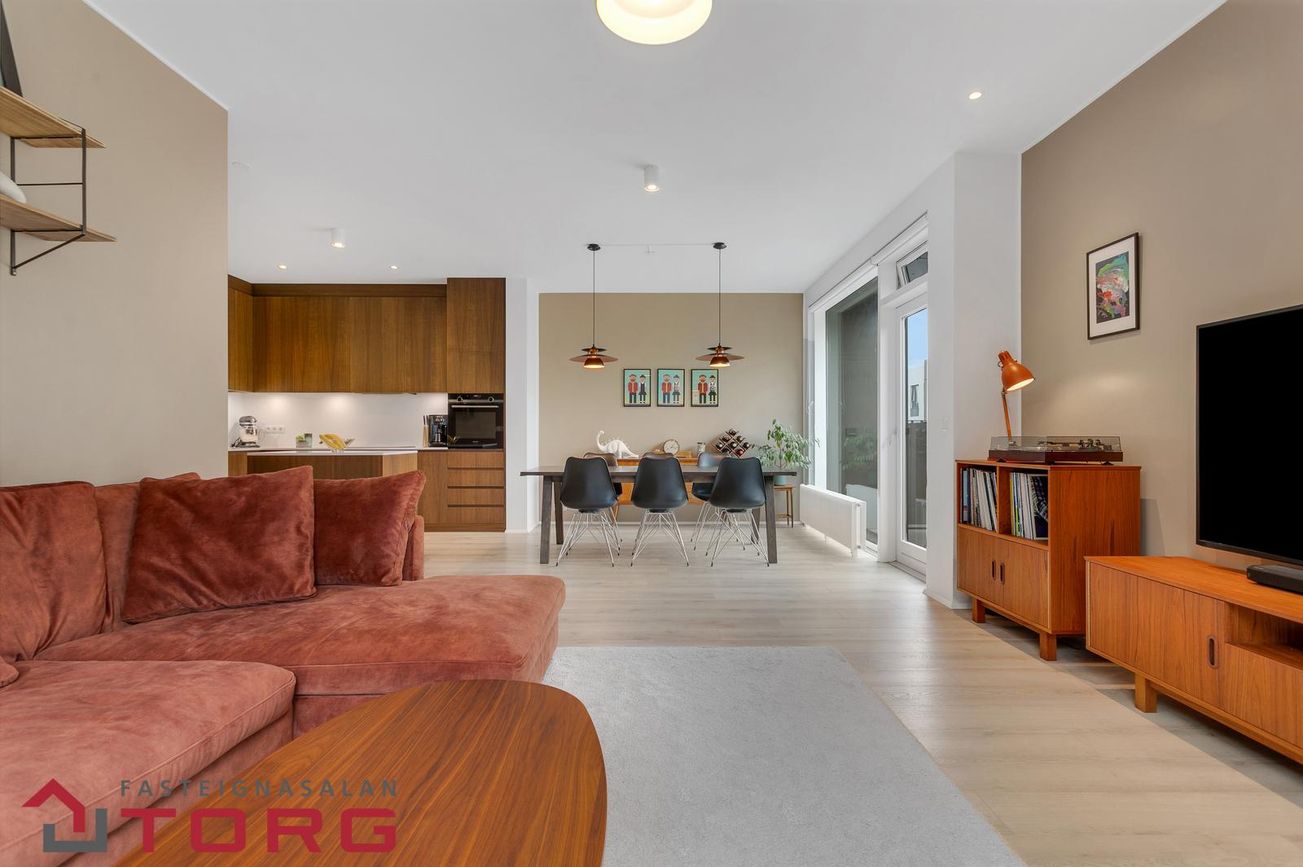 Hallgerðargata 19, 105 Reykjavík