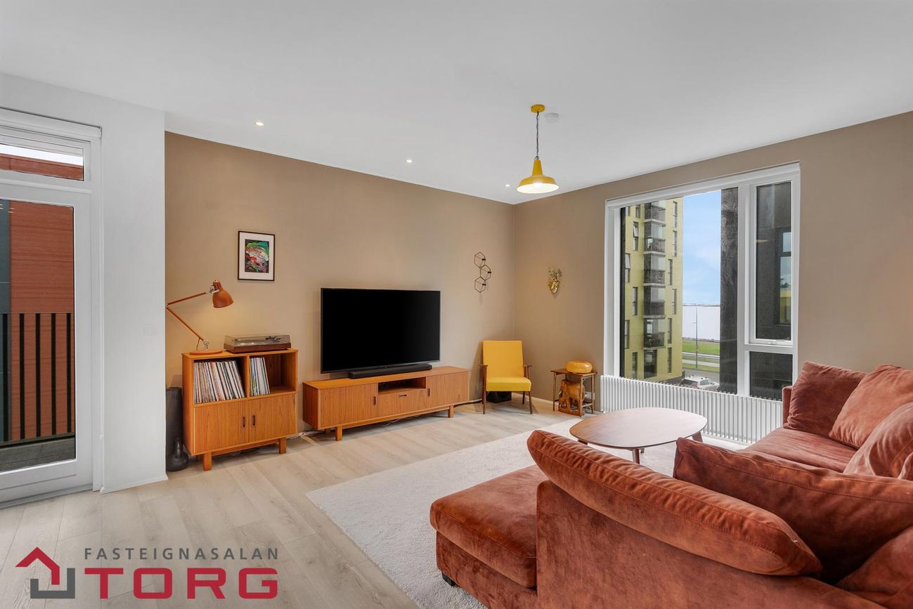 Hallgerðargata 19, 105 Reykjavík
