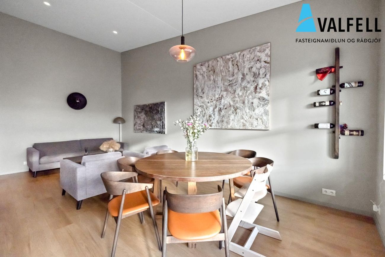 Akralundur 19, 300 Akranes