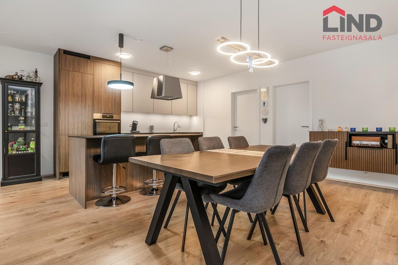 Hafnarbraut 4, 200 Kópavogur