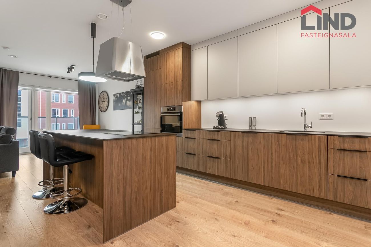 Hafnarbraut 4, 200 Kópavogur