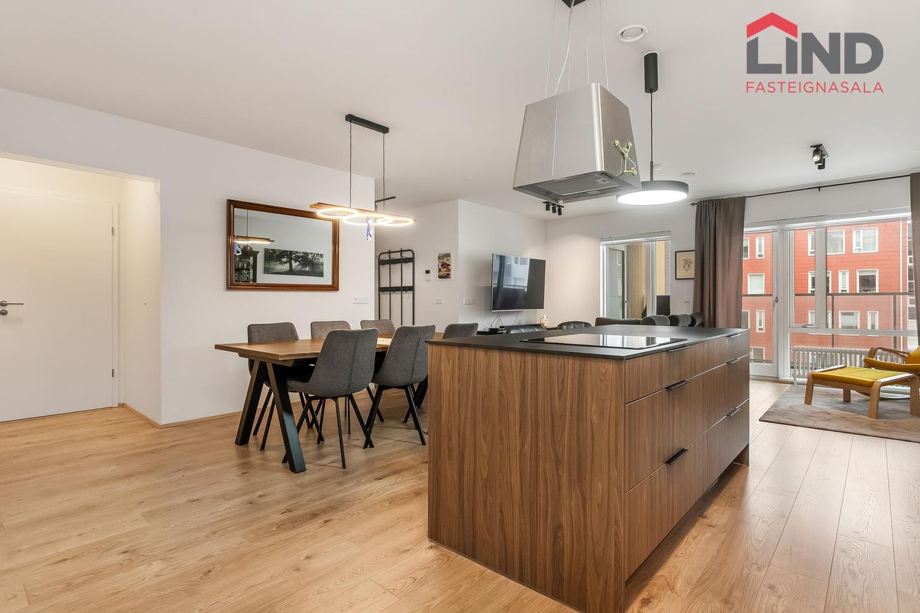 Hafnarbraut 4, 200 Kópavogur