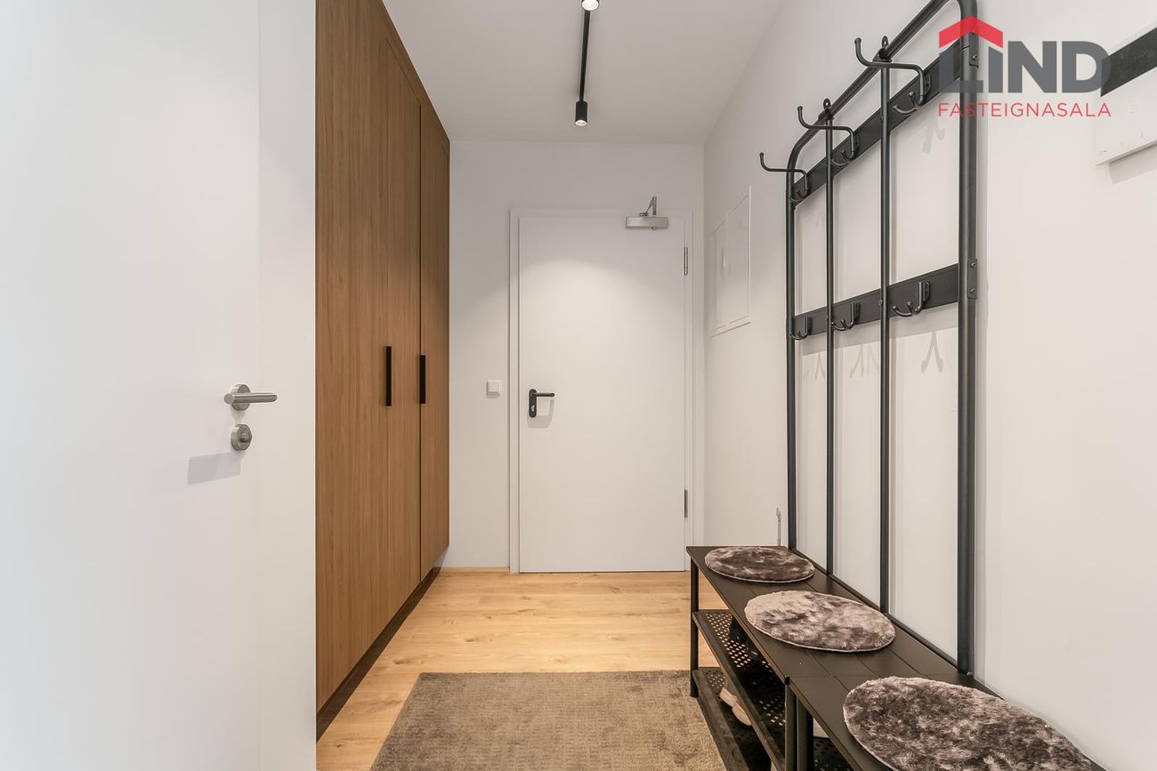 Hafnarbraut 4, 200 Kópavogur