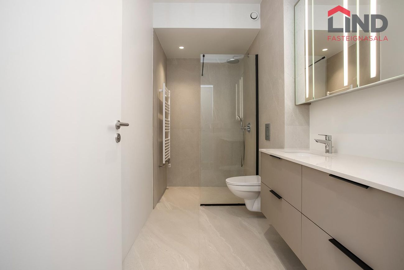 Áshamar 50 - 0410, 221 Hafnarfjörður