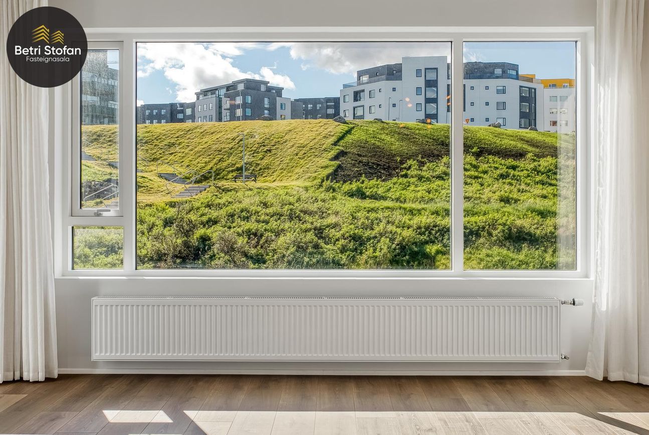 Lautargata 6, 210 Garðabær