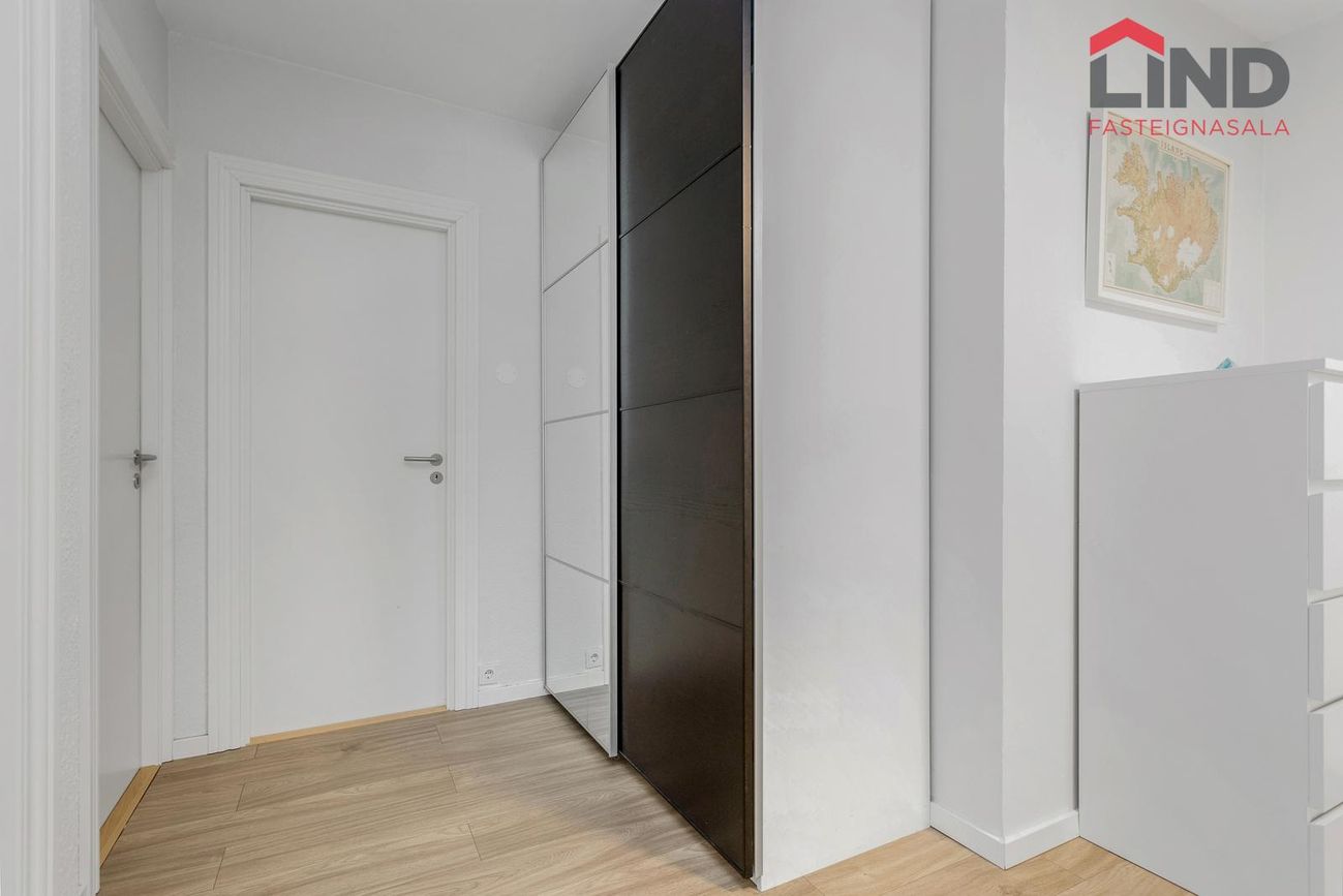 Hraunbær 134 - 0101, 110 Reykjavík