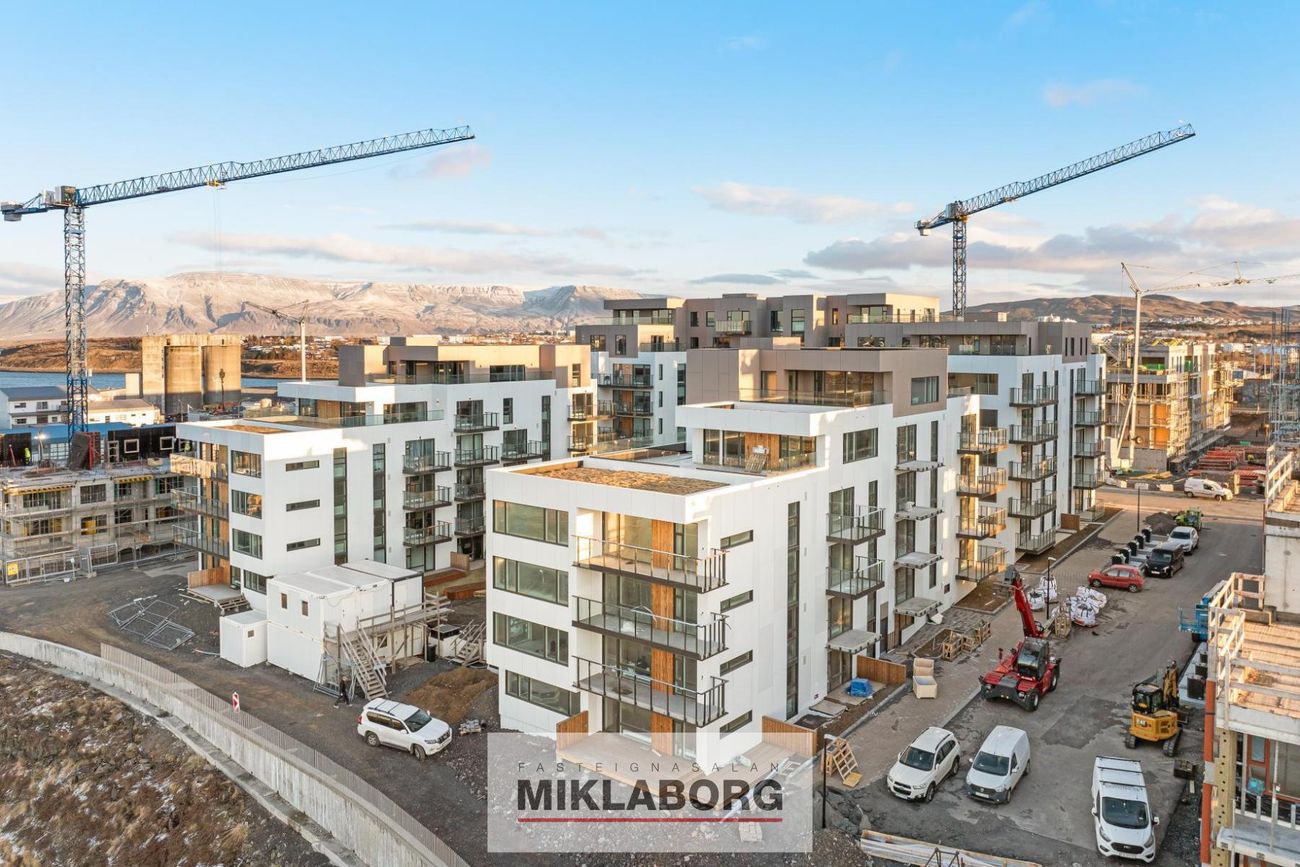 Eirhöfði 7A - 0402, 110 Reykjavík