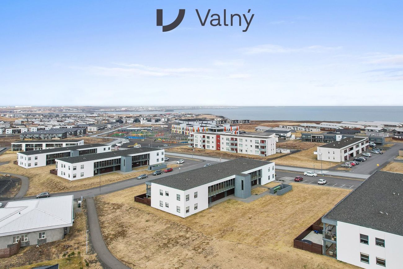 Dalsbraut 26, 260 Reykjanesbær