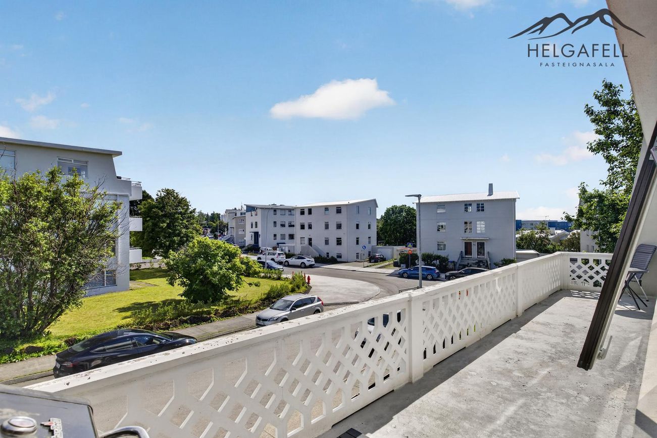 Brekkulækur 1 - 0201, 105 Reykjavík