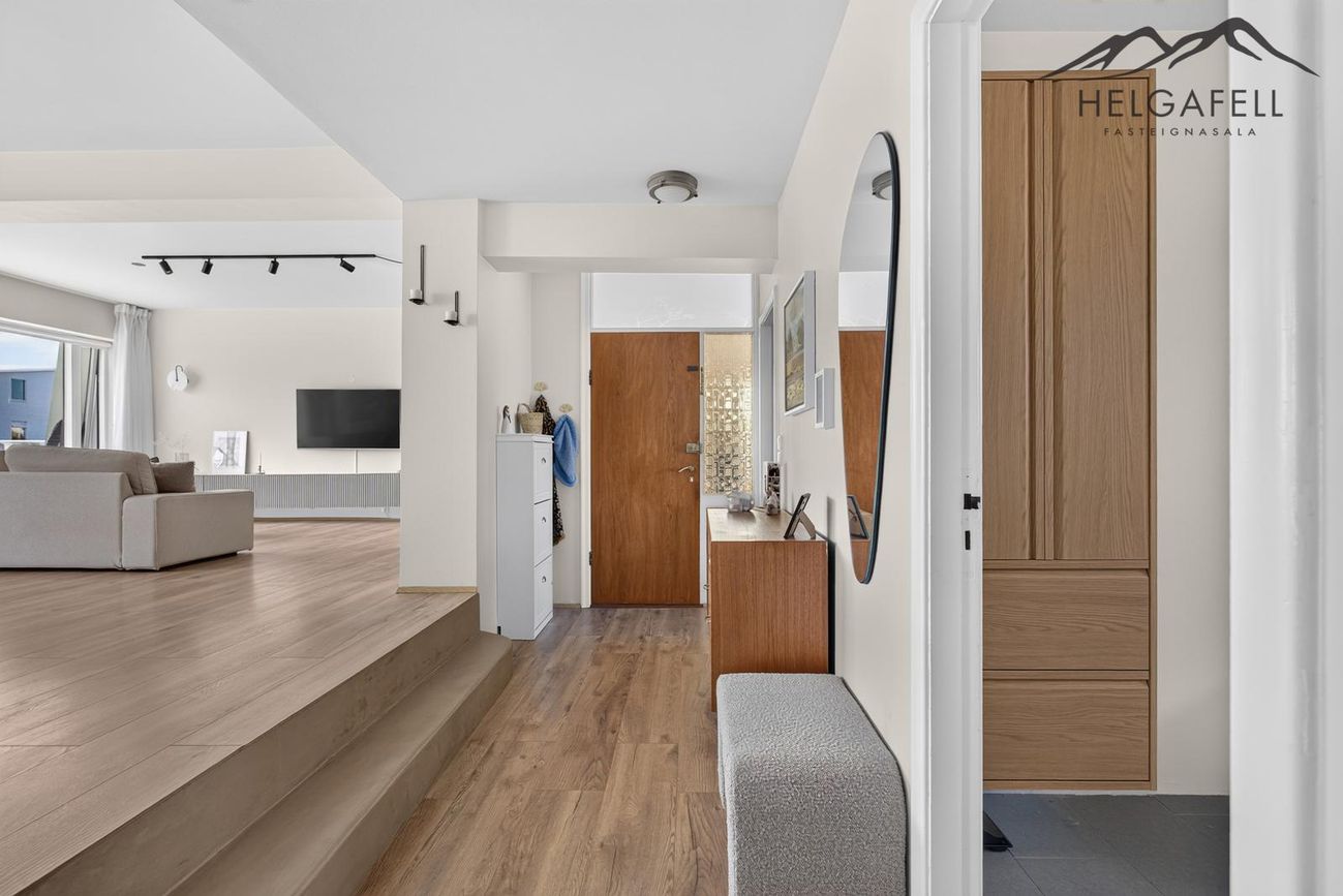 Brekkulækur 1, 105 Reykjavík