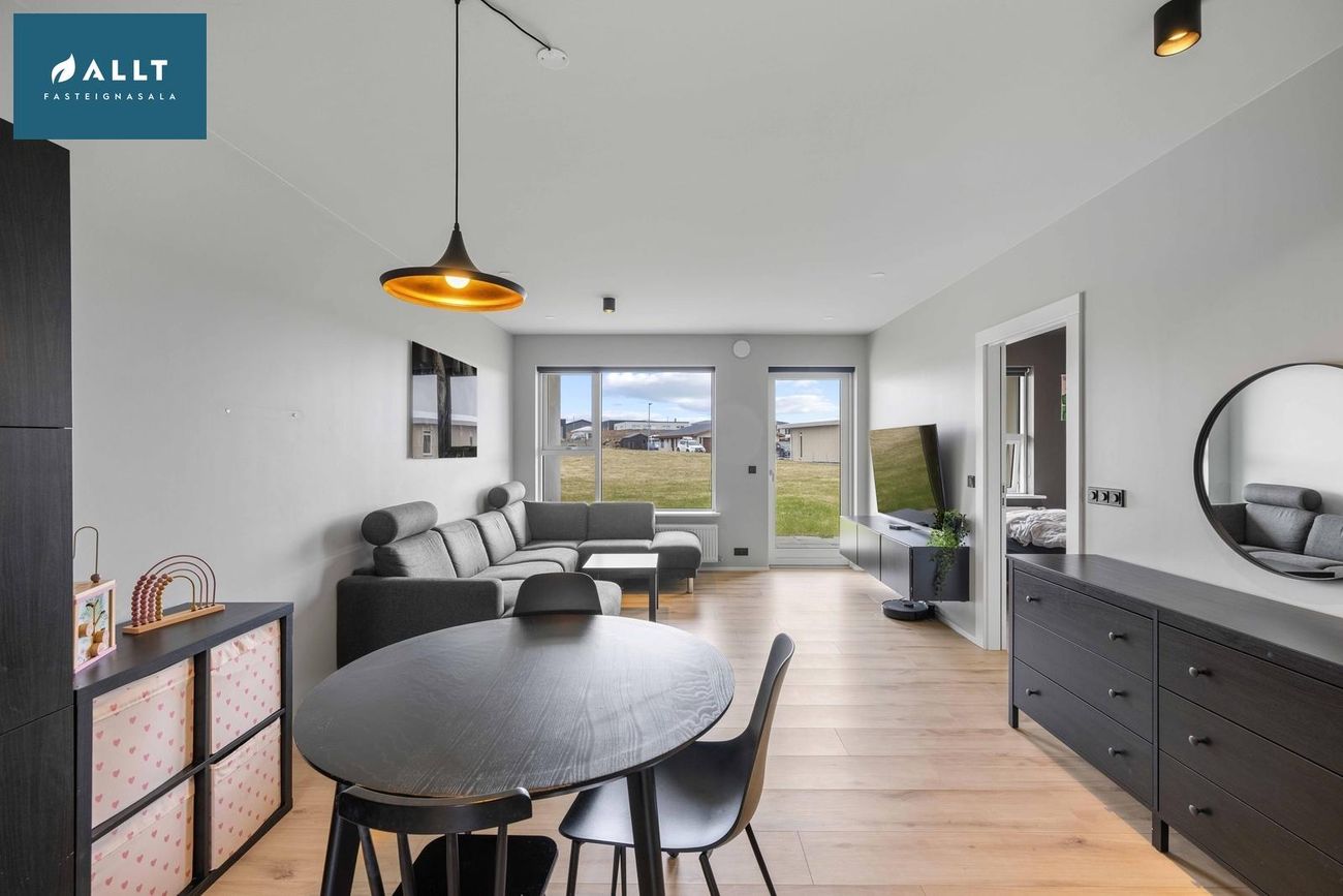 Aspardalur 1, 260 Reykjanesbær