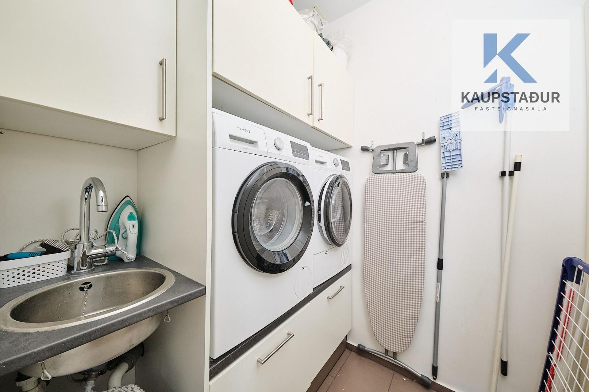 Drekavellir 40, 221 Hafnarfjörður