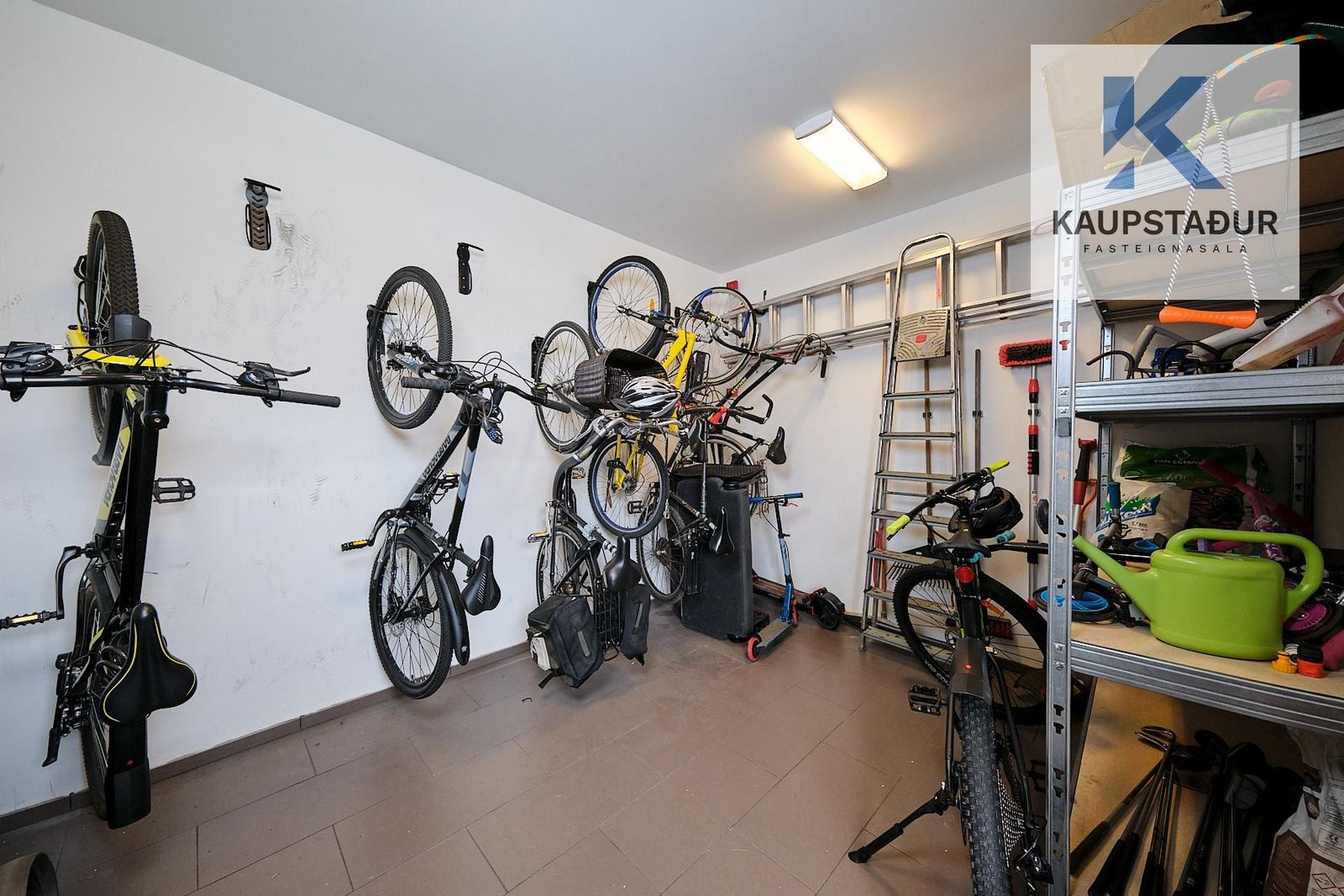 Drekavellir 40, 221 Hafnarfjörður