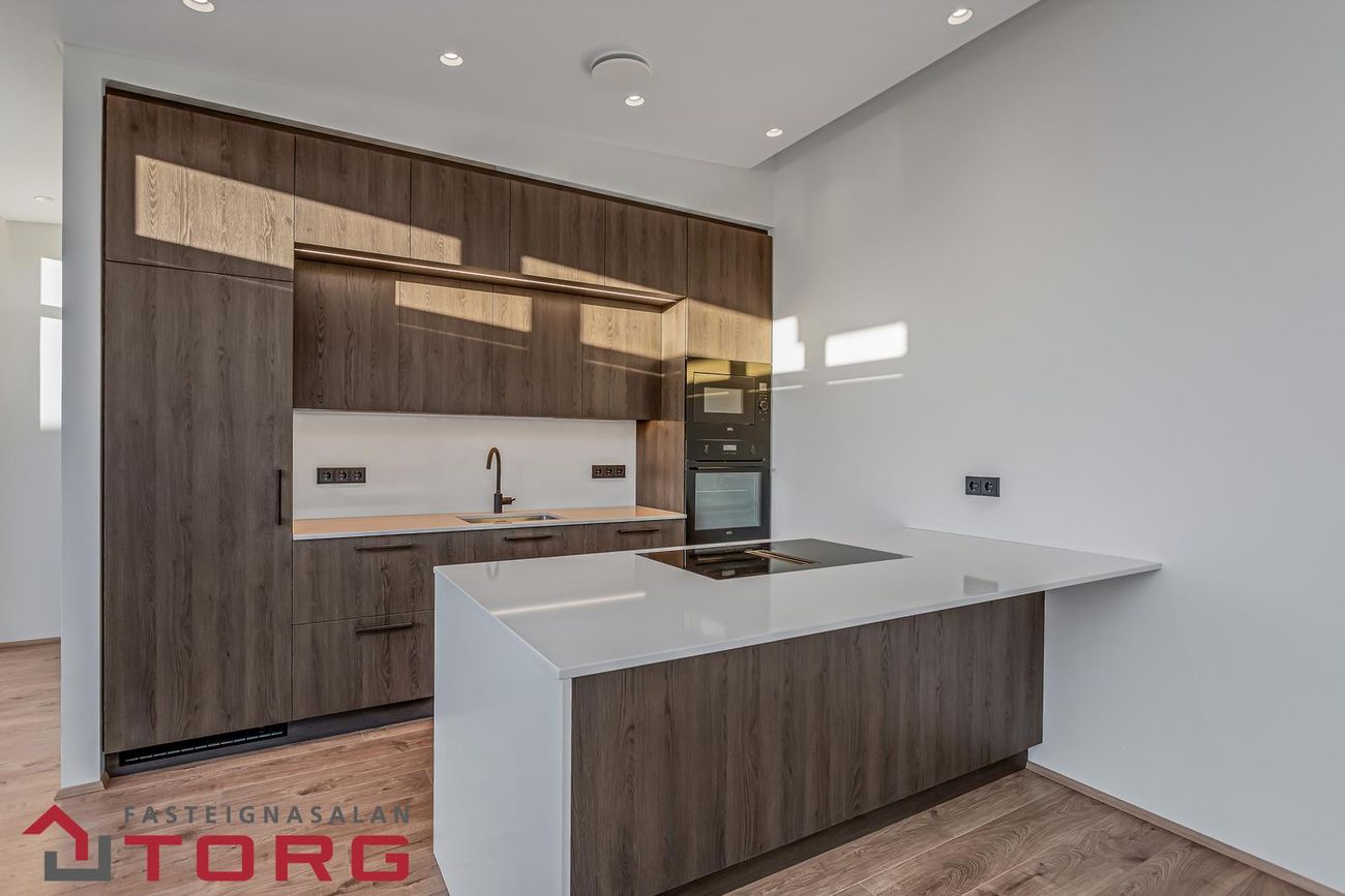 Hjallabraut 45B - 0103, 220 Hafnarfjörður