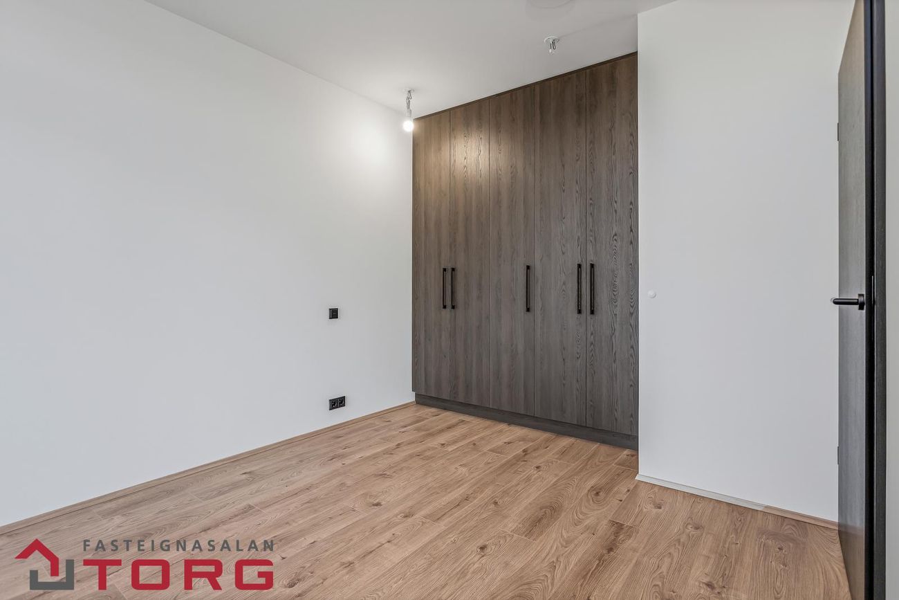 Hjallabraut 45B - 0103, 220 Hafnarfjörður