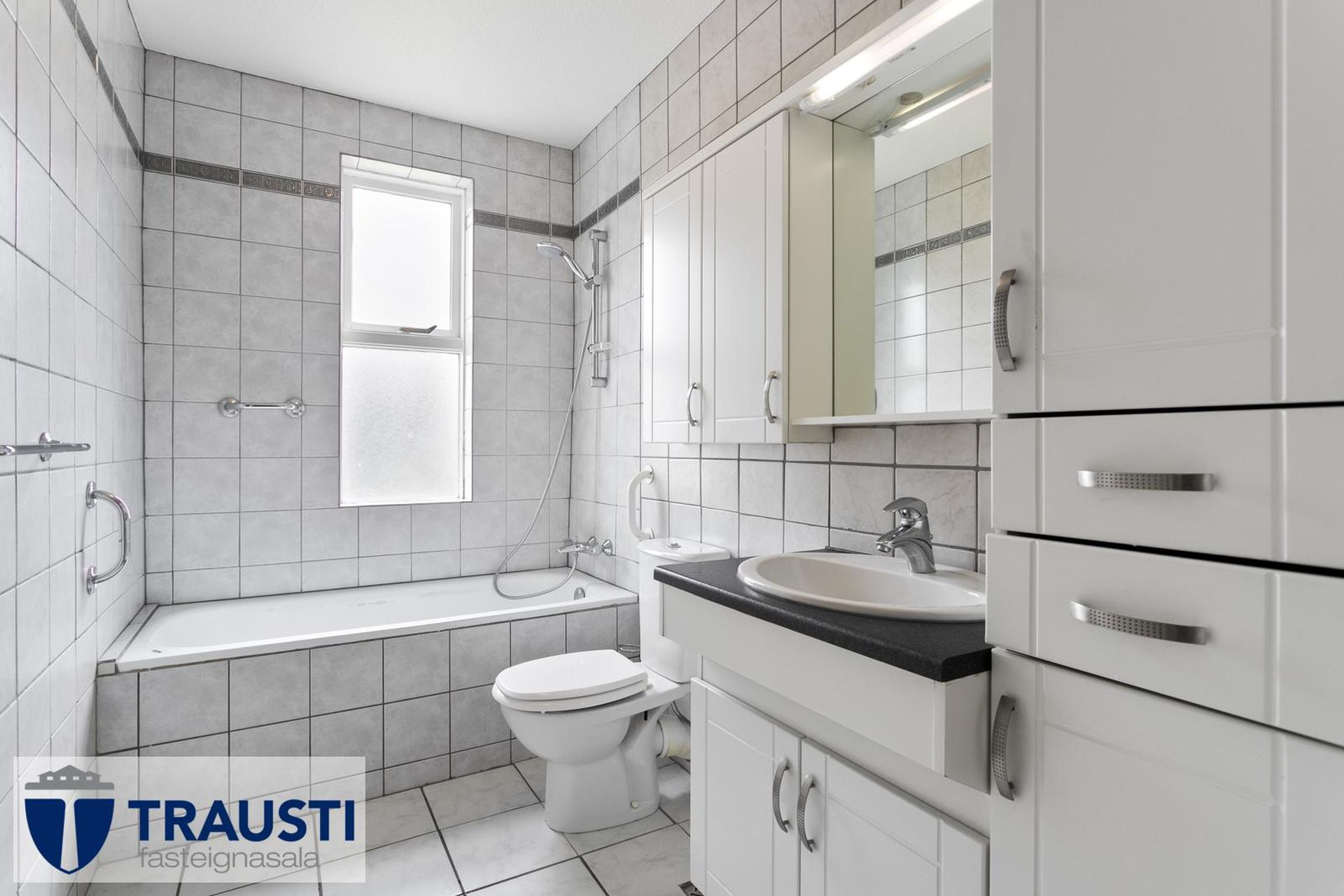 Frostafold 6, 112 Reykjavík