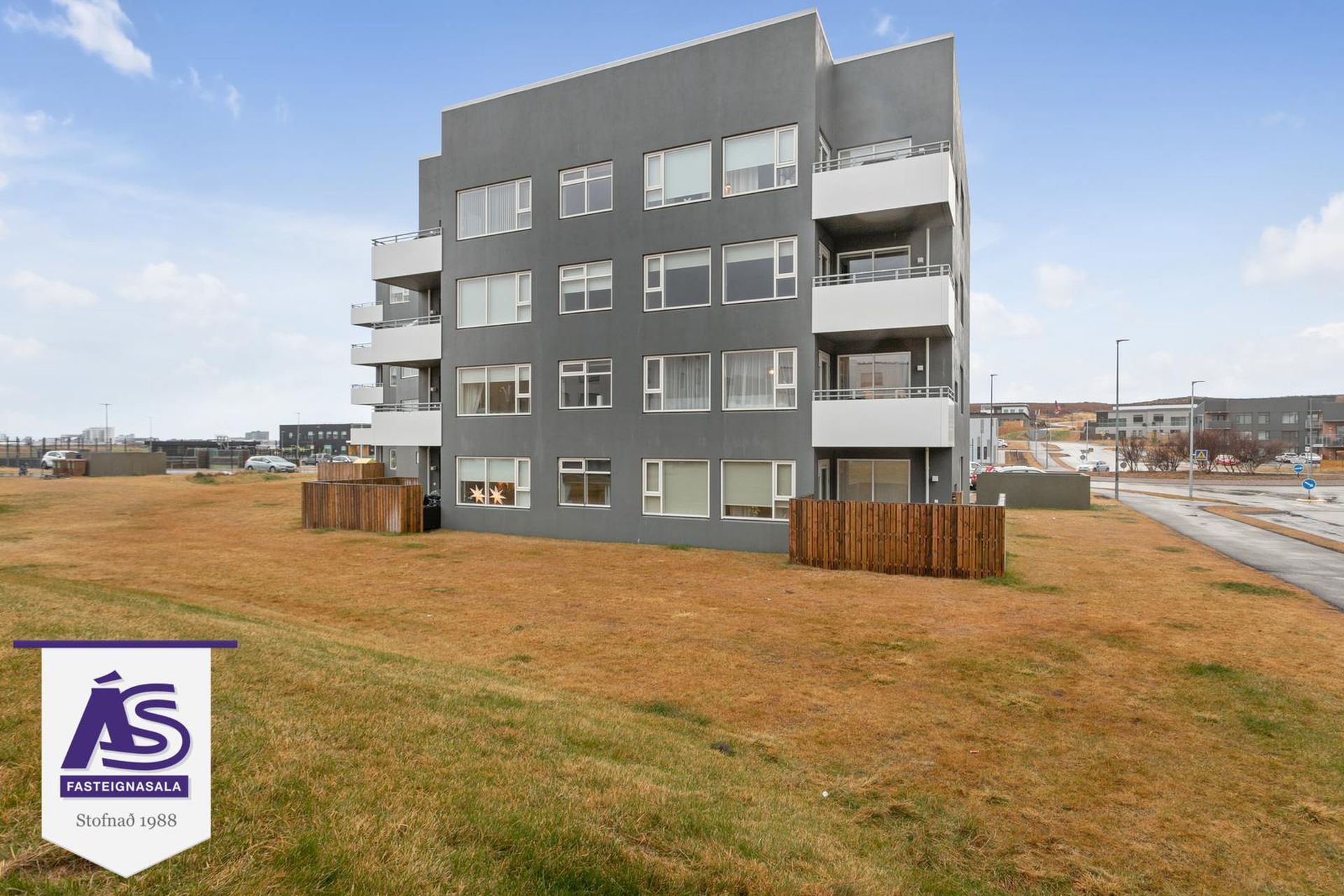 Brenniskarð 1, 221 Hafnarfjörður