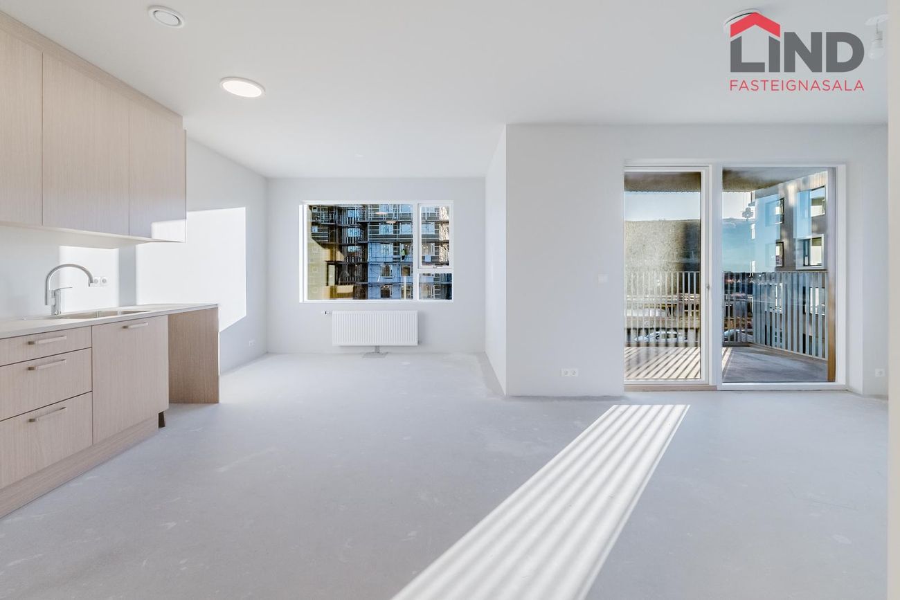 Hringhamar 33 - 0203, 221 Hafnarfjörður