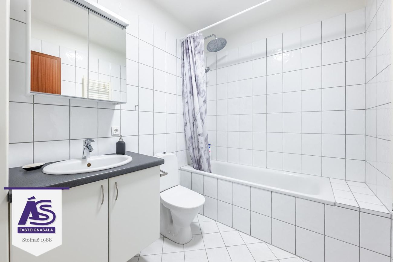 Berjavellir 6B, 221 Hafnarfjörður
