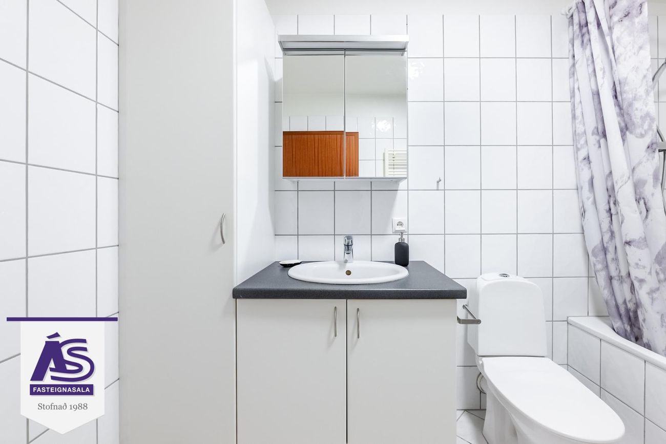 Berjavellir 6B, 221 Hafnarfjörður