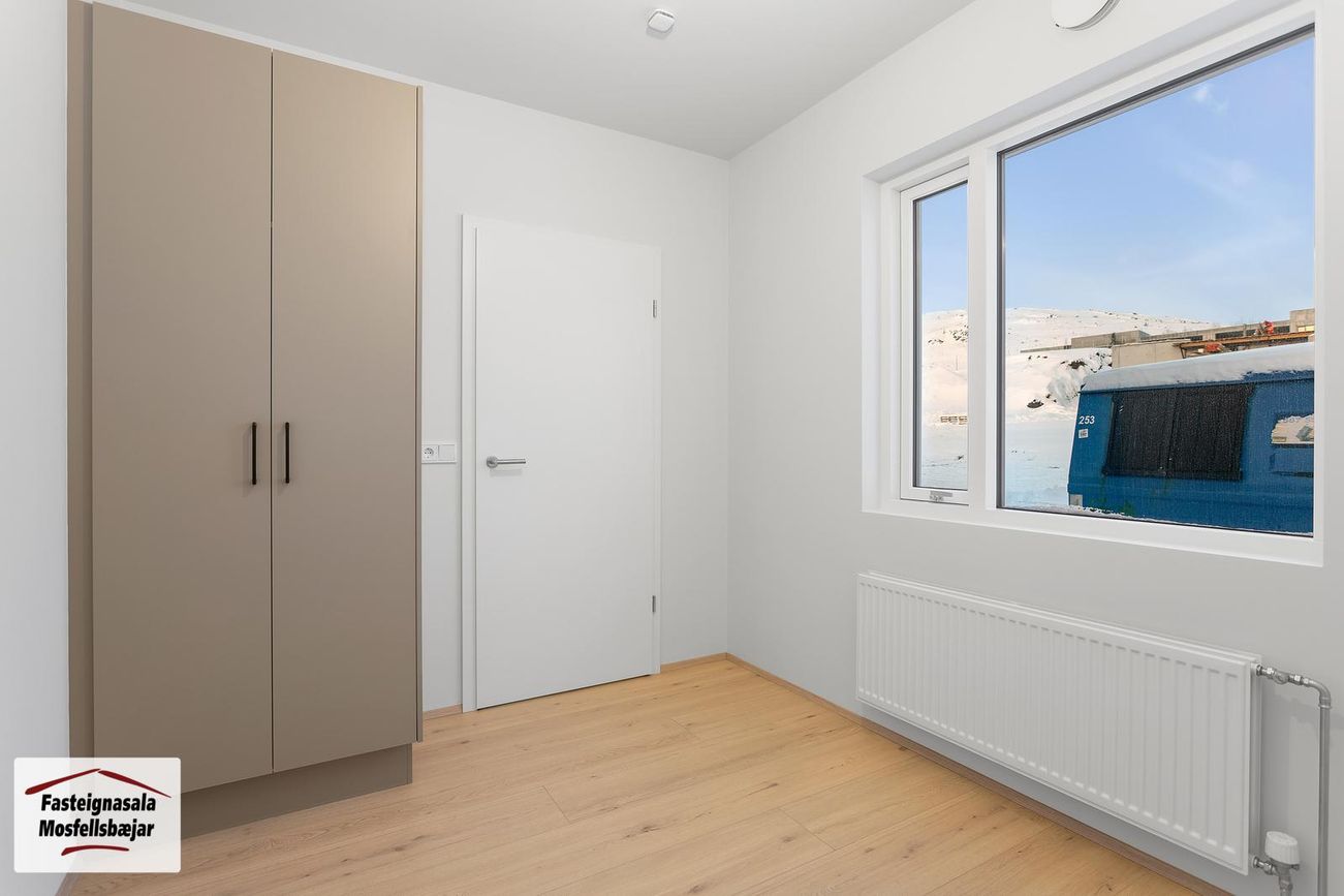 Huldugata 2, 270 Mosfellsbær